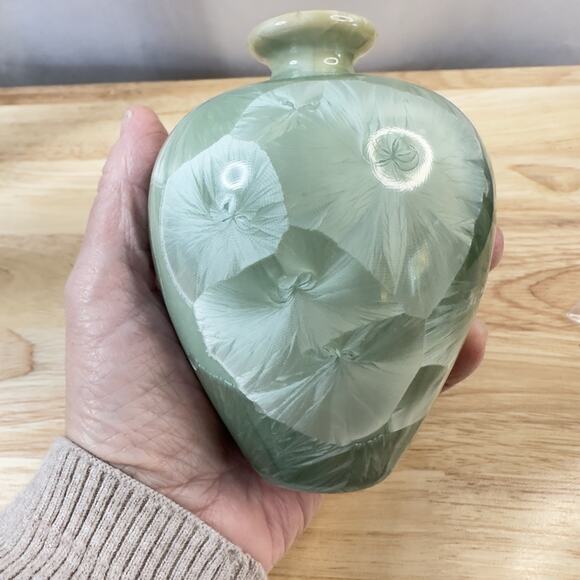 Louise Reding Studio Pottery Porcelain Vase Crystalline Glaze Green Signed 4” - Picture 10 of 14